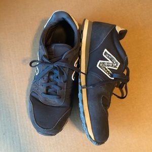 New Balance 311 Athletic Shoes